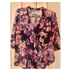 Flower print flowy blouse